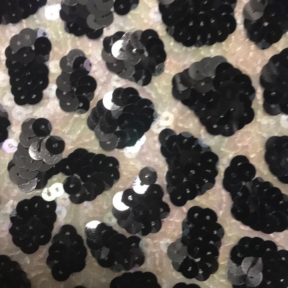 Skaist-Taylor Sequined Cropped Jacket w/ Tags - Picture 5 of 6